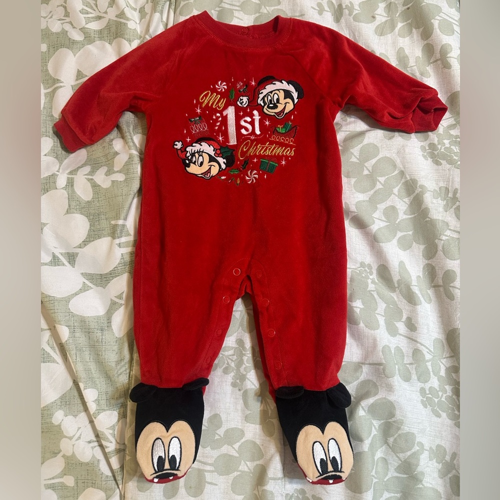 Disney Mickey & Minnie Mouse Baby First Christmas One Piece Footie Sleeper 3/6